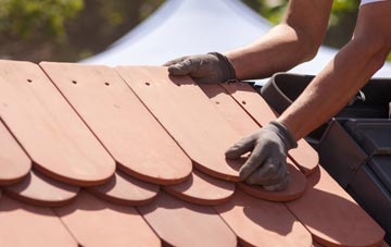 Gavinton roof tile contractors